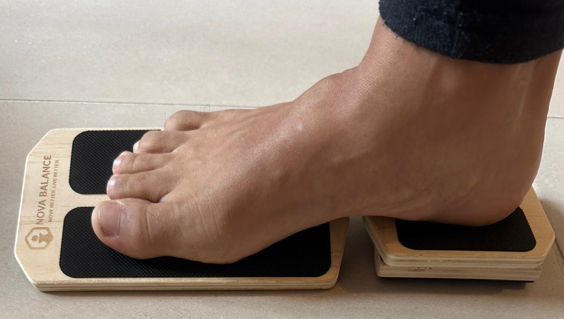 Foot on Nova Balance board